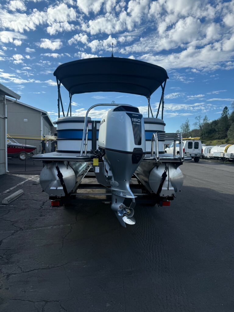 2026 Bentley 223 Bolt photo 7