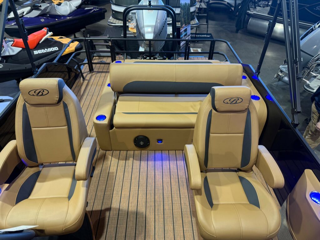 2026 Bentley Legacy 223 Swingback photo 2