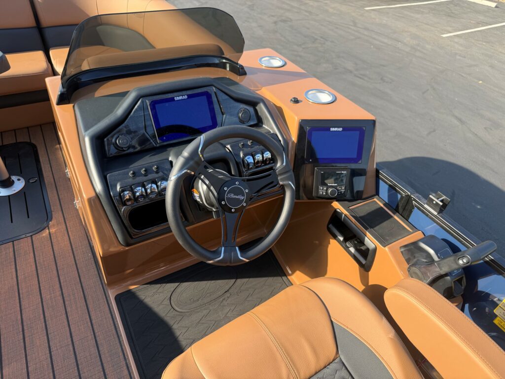 2026 Bentley Elite 253 Swingback photo 11