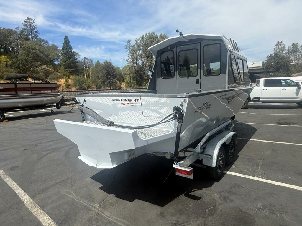 2027 Fish-Rite Sportsman HT 22' photo 2